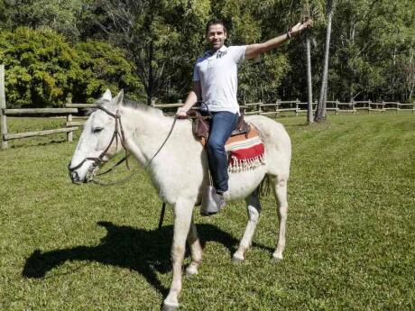 Sebastien horse riding all the way to the moon with gay friendly company in Cusco